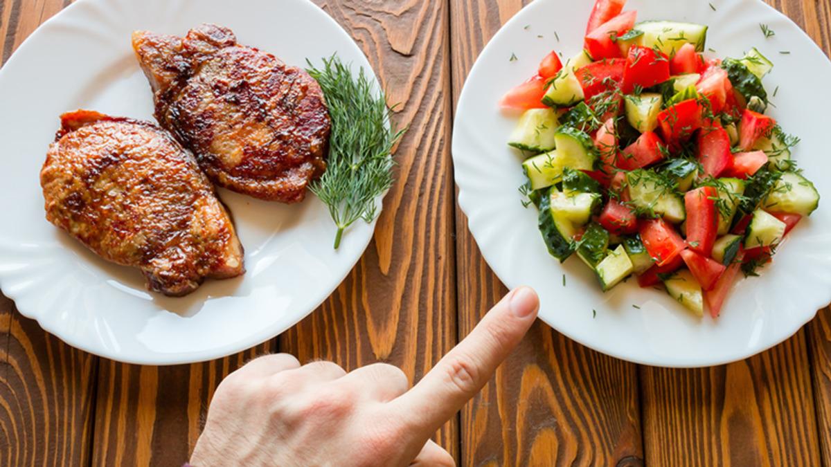 Bilim İnsanları, Vejetaryen ve Veganların Et Yiyenlere Göre Daha Depresif Olduğunu Keşfetti