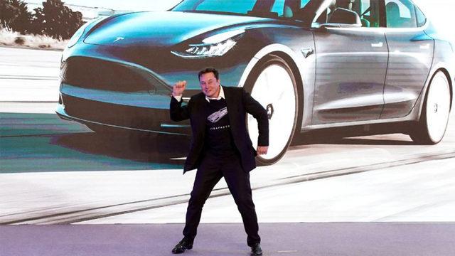Tesla, COVID-19’a Rağmen 2020’de Gelir Elde Etmeyi Başardı