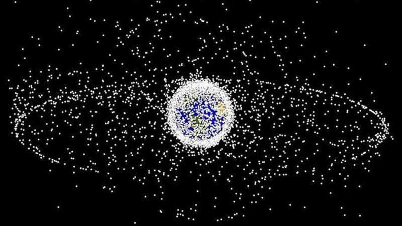 Uzay Çöplerini Temizlemek İçin Geri Dönüşüm İstasyonu Kurulacak