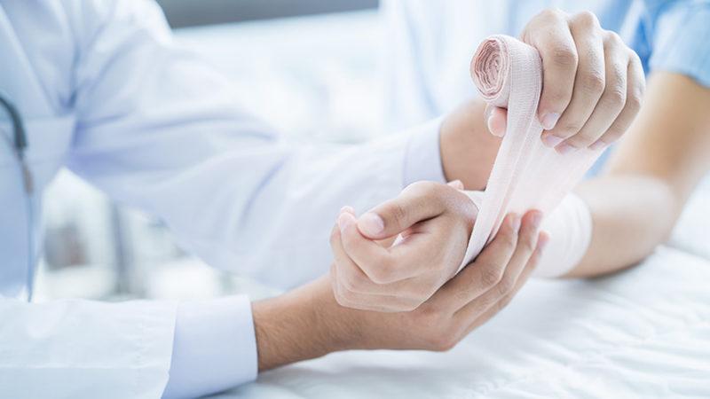 Yarayı İyileştirmek İçin Vücut Isısını Kullanan Bandaj