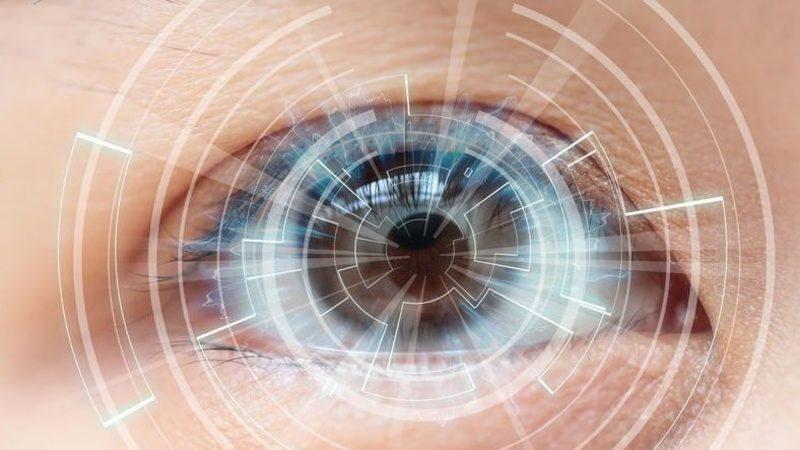 Göz Kırparak Zoom Yapılabilen Robotik Lens Üretildi