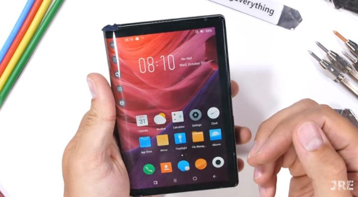 İlk Katlanabilir Telefon Flexpai, Sağlamlık Testine Girdi 3 Dünyanın İlk Katlanabilir Telefonu Flexpai, Sağlamlık Testine Girdi