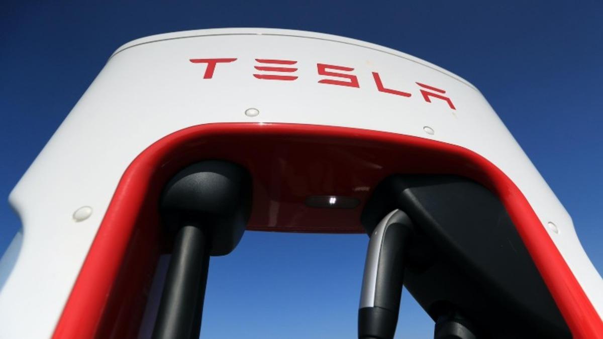 Tesla, Birleşik Krallık’ta Elektrik Satmak İçin Lisansa Başvurdu