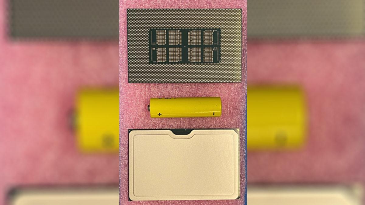 Intel, Şimdiye Kadar Üretilmiş En Büyük ve En Garip GPU’nun Fotoğrafını Paylaştı