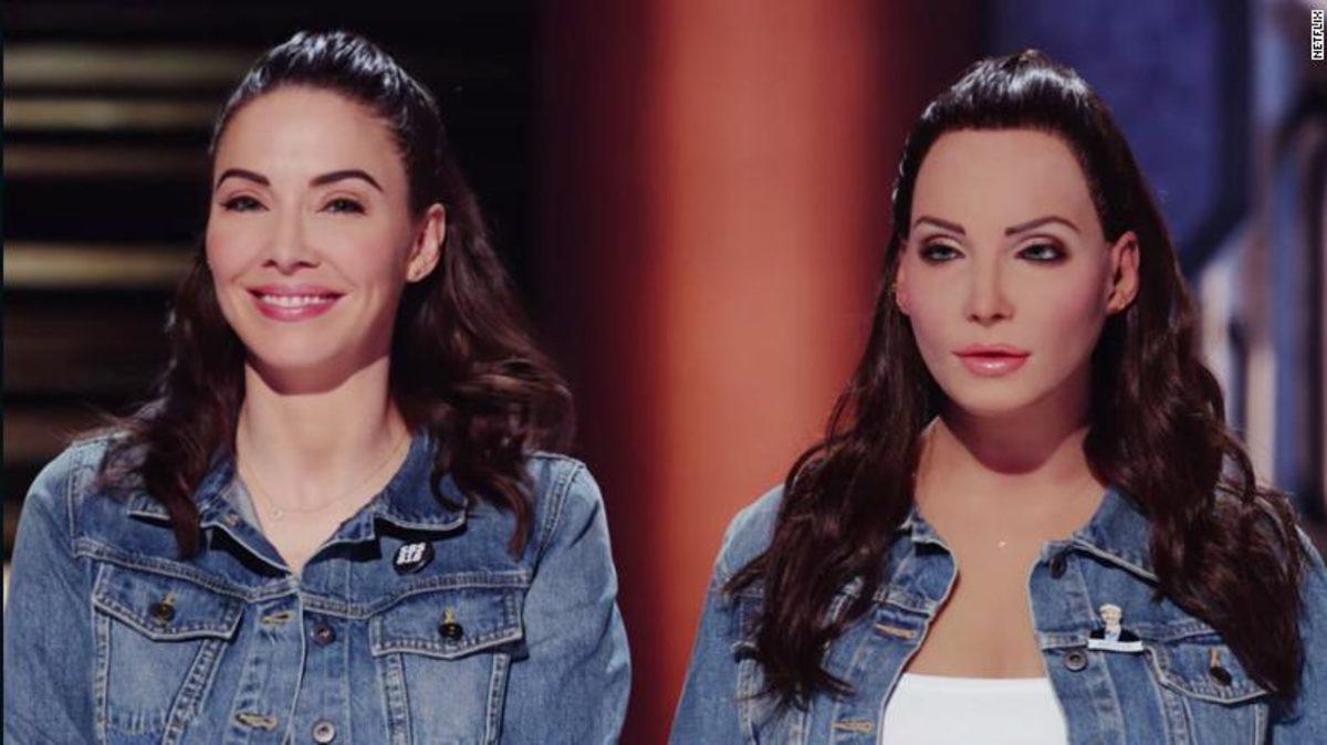 Kadın Komedyen, Netflix’teki Şovu İçin Kendi Seks Robotunu Yaptı