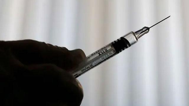 ABD’deki Hastalara İlk Kez Potansiyel Koronavirüs Aşısı Uygulandı