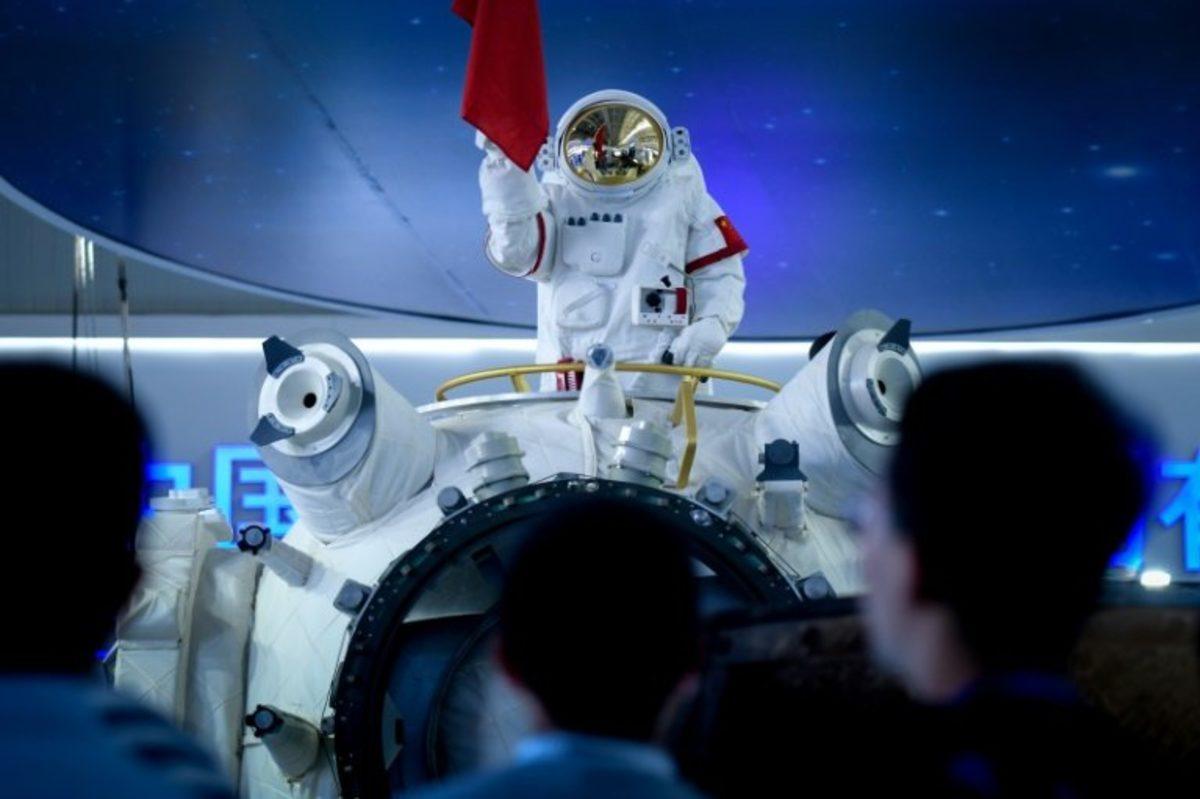 Çin, Uzay İstasyonuna Mürettebat Taşıyacak Uzay Aracını Test Etti