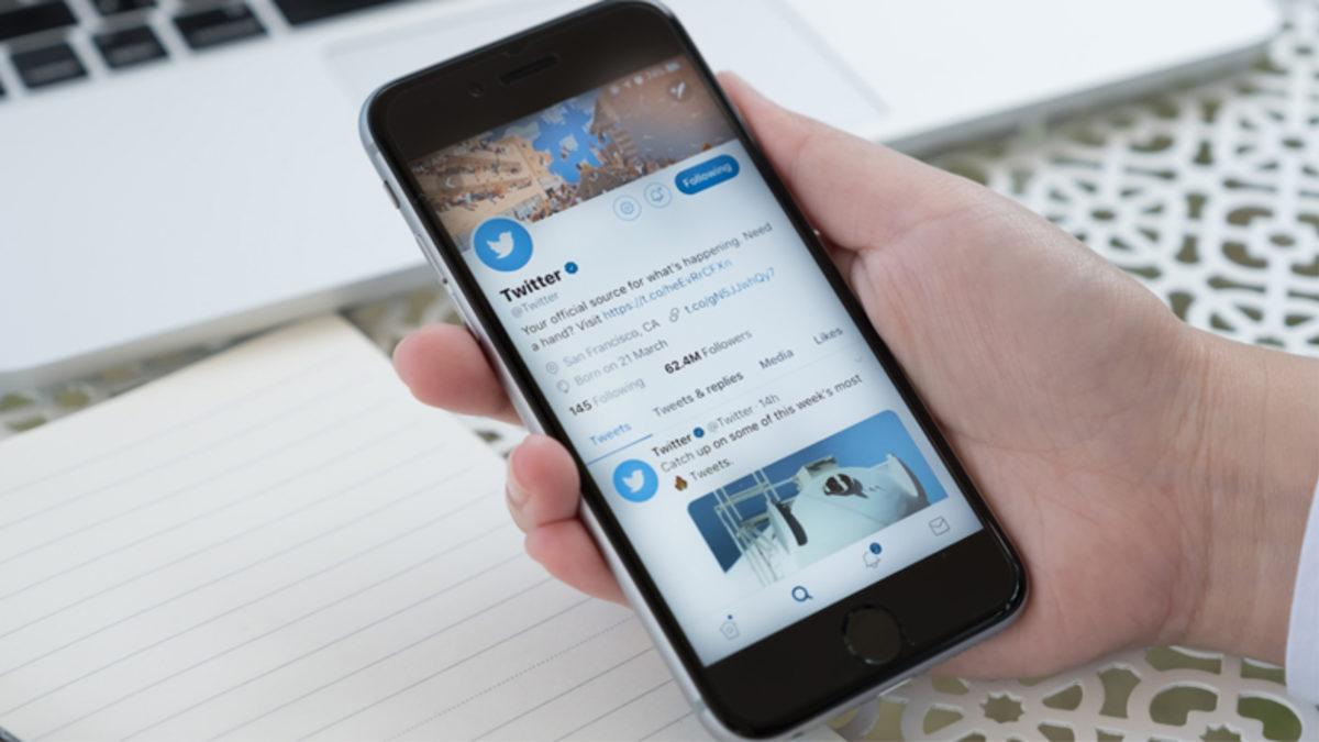 Twitter, Kullanıcıların Tweet Yanıtlamadan Önce Yeniden Düşünmesini Sağlayacak Bir Özelliği Test Ediyor