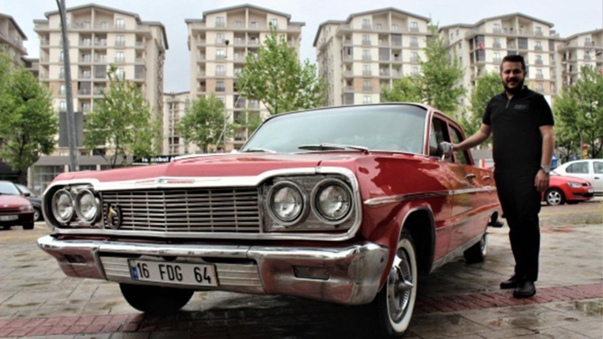 Bursa’da Bir Adam, Dedesinin 45 Yıl Önce Sattığı Otomobili Geri Satın Aldı