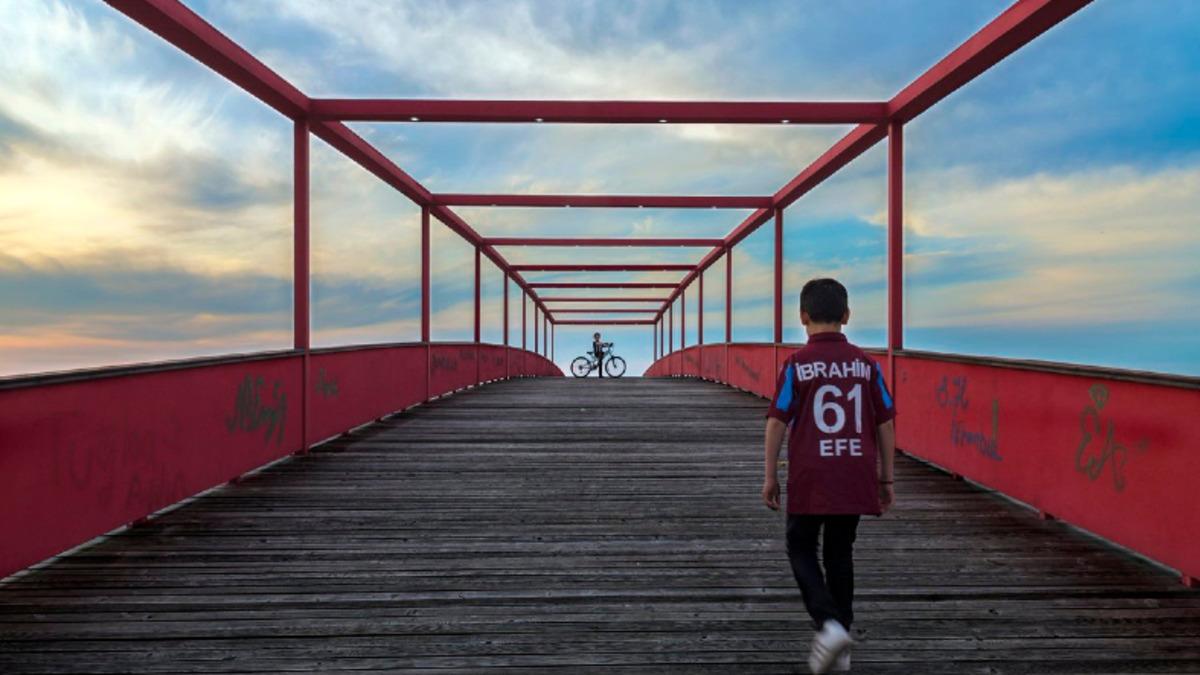 İki Yaka Yerine Kara Üzerine Yapılan Köprü, Türkiye’nin Gündemine Oturdu