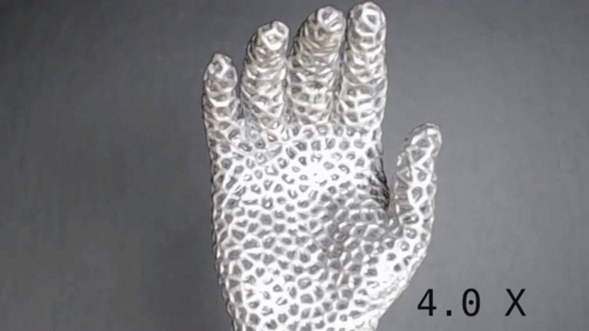 Sıvı Metal Yapıların Isıtıldığında İlk Şekline Dönmesini Sağlayan Bir Teknik Geliştirildi