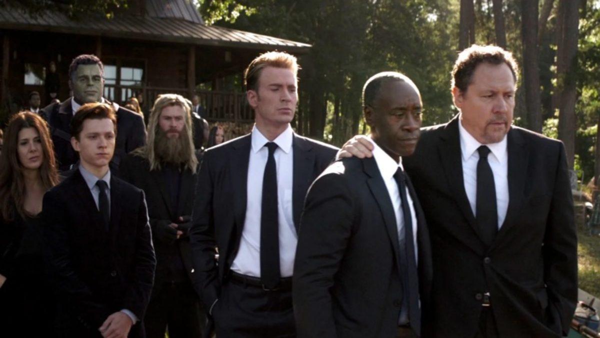 Avengers: Endgame’de Iron Man Değil de Captain America Kendini Feda Etseydi Ne Olurdu?