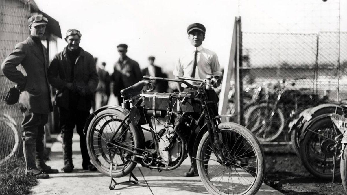 İki Tekeri Özgürlükle Buluşturan Harley Davidson’ın Motorları ve Tarihi