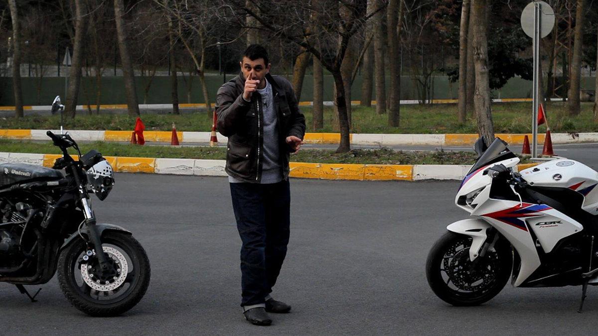 İki Tekeri Özgürlükle Buluşturan Harley Davidson’ın Motorları ve Tarihi