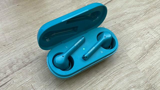 Honor, Gürültü Önleme Özelliğine Sahip Magic Earbuds’ı Avrupa’da Satışa Sundu