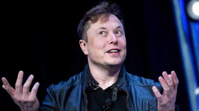 Elon Musk, Neuralink’in Önümüzdeki Yıl İnsan Beynine Çip Takabileceğini Söyledi