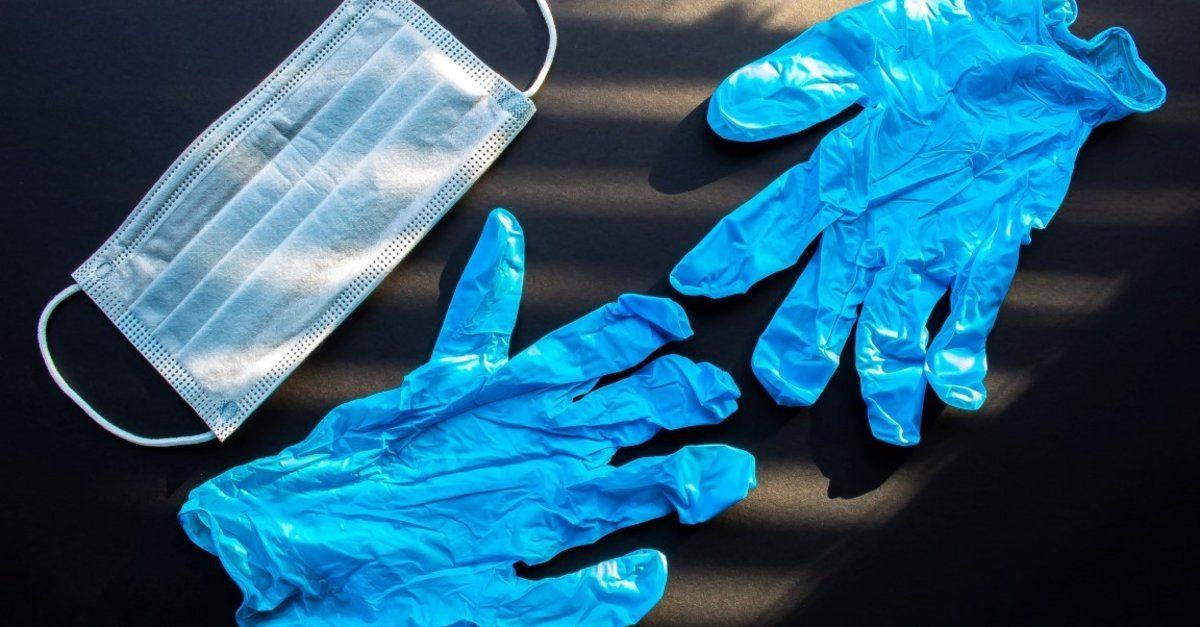 Çevre ve Şehircilik Bakanlığı’ndan Maske ve Eldiven Uyarısı