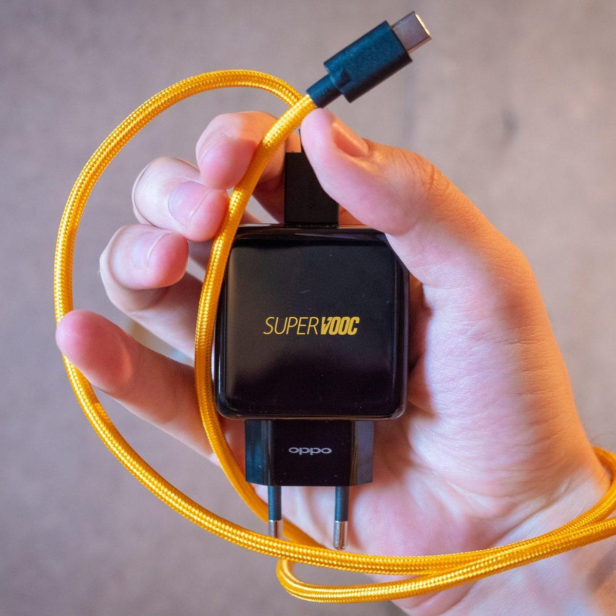 OPPO’nun Hızlı Şarjı, Batarya Kapasitesini Düşürüyor