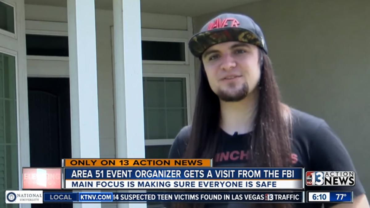 51. Bölge Etkinliğinin Kurucusunun Evini FBI Bastı