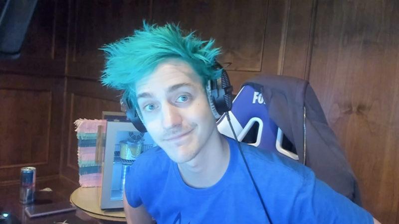 Ninja, Telefon Numarasını Twitter Takipçileriyle Paylaştı