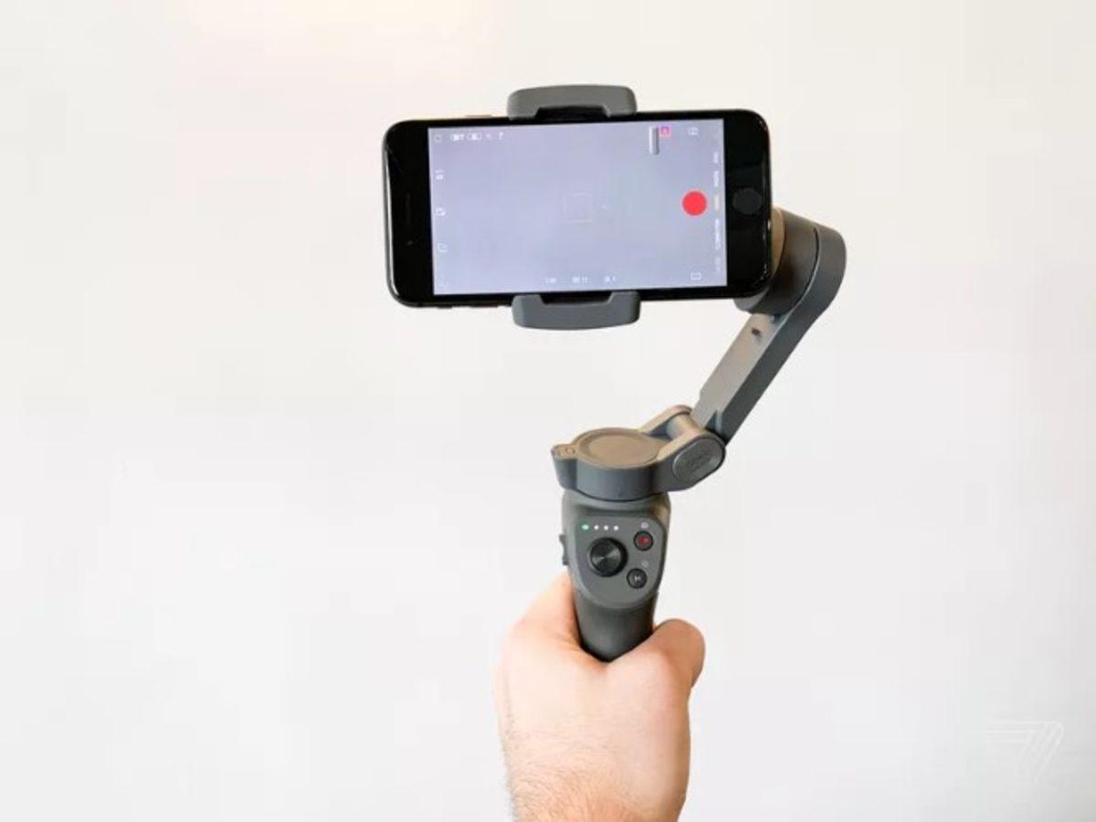 DJI, Katlanabilir Gimbal’ını Tanıttı: Osmo Mobile 3