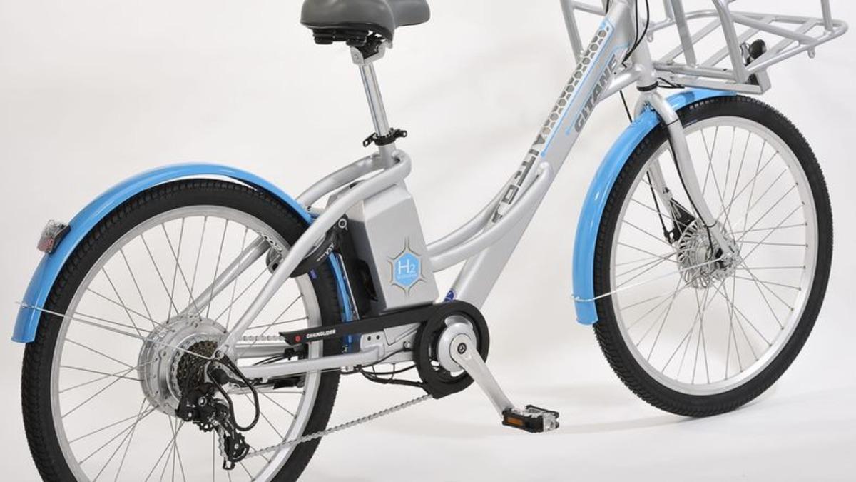 Dünyanın İlk Yakıt Hücreli Elektrikli Bisikleti, 2 Dakika Şarjla 150 km Menzil Sunuyor