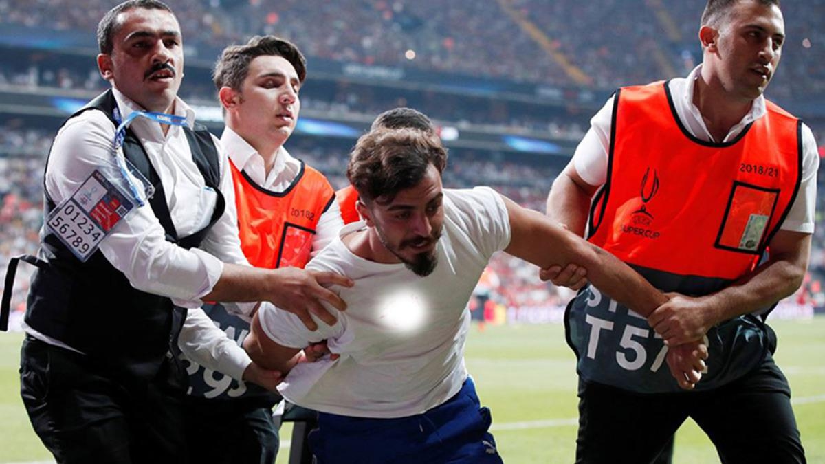 Sahaya Atlayan YouTuber ’Deli mi Ne’ ile Birlikte 3 YouTuber Daha Gözaltına Alındı