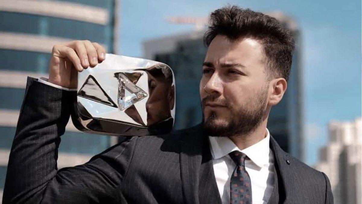 Yabancı Bir YouTuber, Enes Batur’un Tüm ‘Çalıntı’ Videolarını İfşa Etti