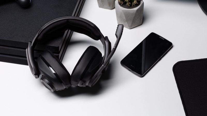 Sennheiser, Neredeyse PS4 Fiyatına Sahip Kablosuz Oyuncu Kulaklığını Tanıttı