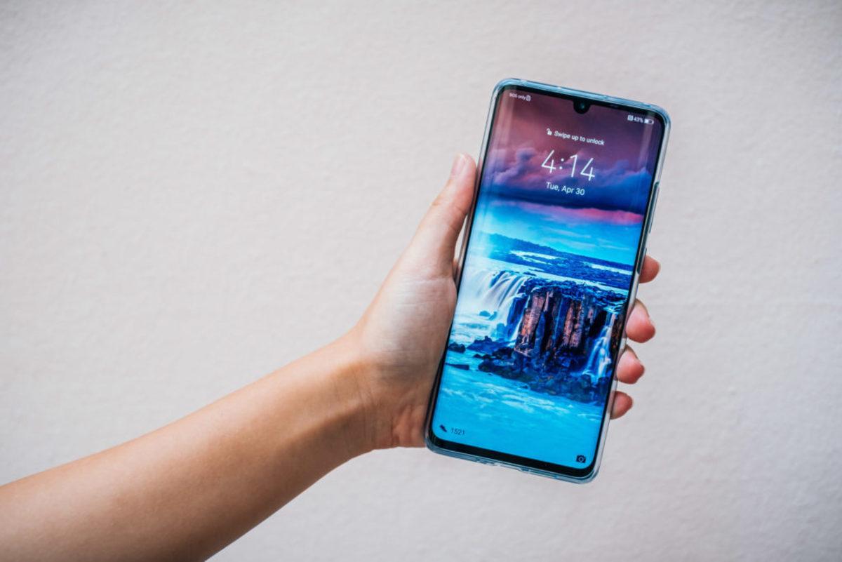 Huawei P30 Pro, Avrupa’da ’En İyi Akıllı Telefon’ Ödülünü Aldı