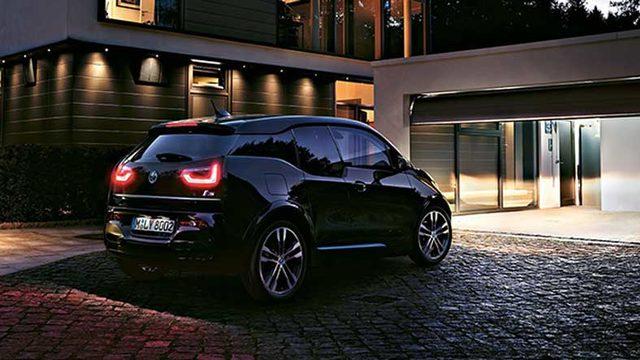 Mini Cooper’ın Elektrikli Düşmanı BMW i3’ün Dikkat Çeken 12 Özelliği