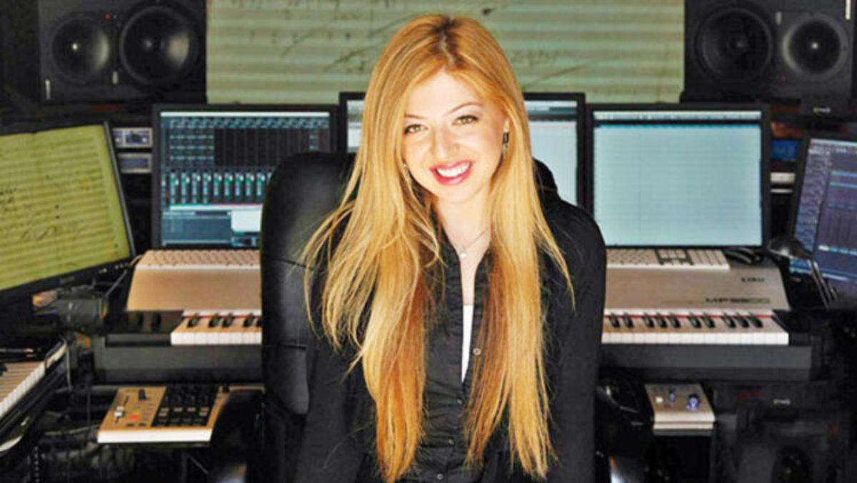 Captain Marvel’ın Türk Bestecisi Pınar Toprak, DC’nin Stargirl Dizisinin Müzikleri Hakkında Konuştu