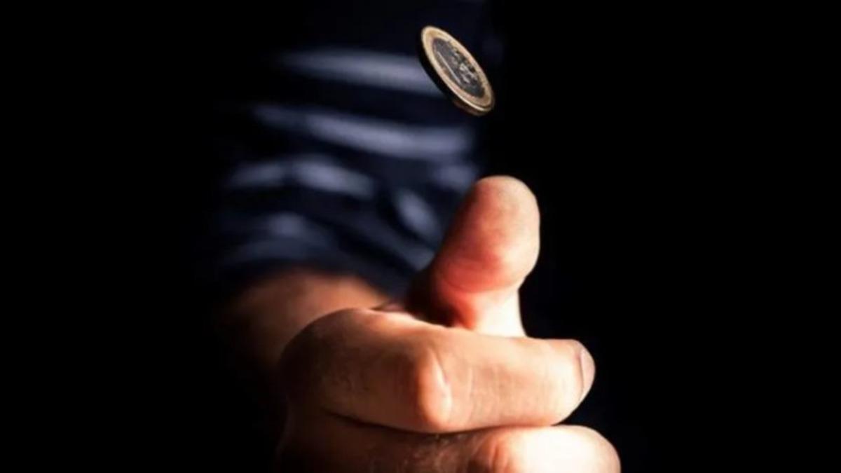 Araştırmalara Göre Önemli Kararları Yazı Tura Atarak Almak İnsanları Mutlu Ediyor