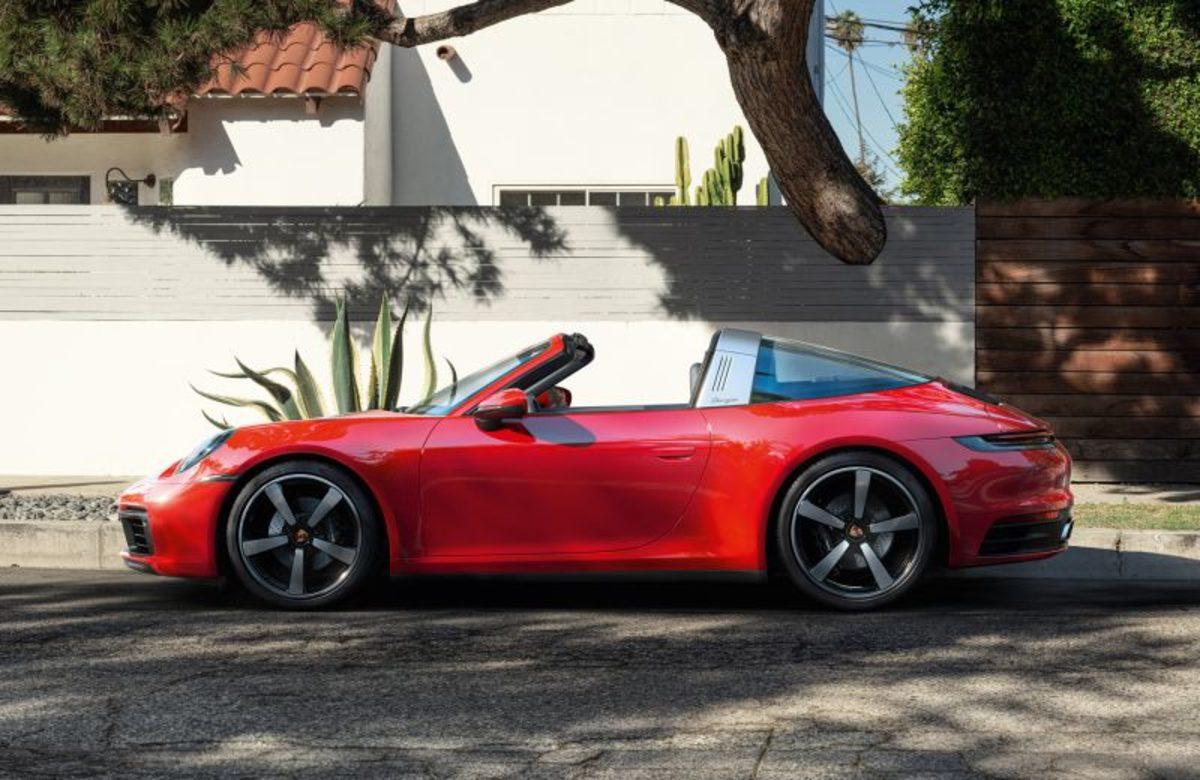 2021 Porsche 911 Targa, Markanın Tüm Karakteristiğini Yansıtan Tasarımı ile Duyuruldu