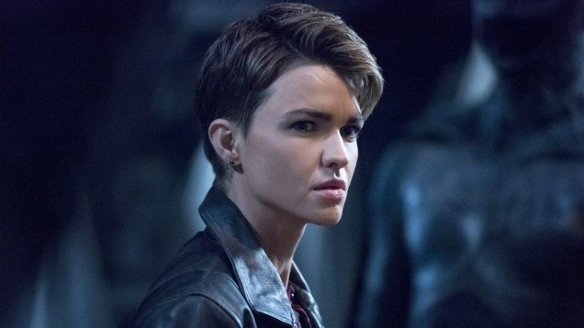 Batwoman’ın Yıldızı Ruby Rose, İkinci Sezonu Göremeden Dizinden Ayrıldı