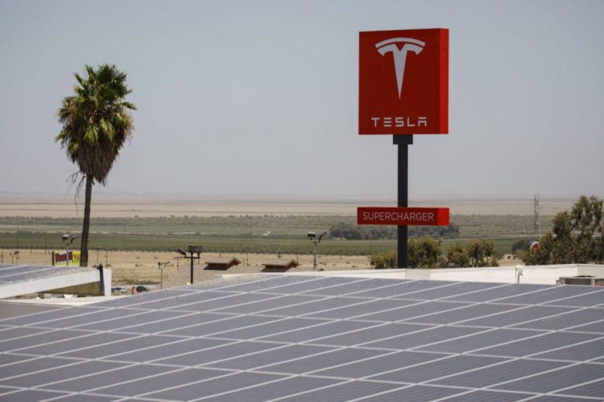 Tesla İçin Satış Yapan Einhorn, Elon Musk’ı İstifaya Çağırdı