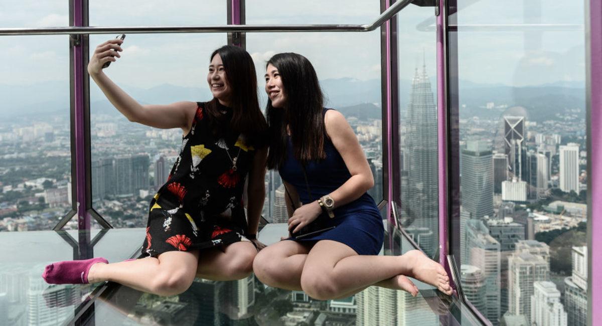 Türkiye’de Kadınların Erkeklere Göre En Çok Selfie Çektiği Şehir Belli Oldu