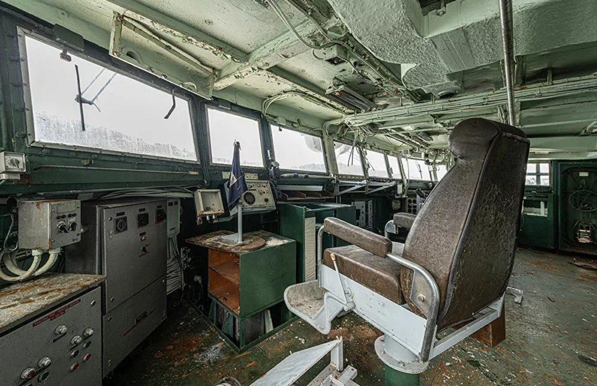 Yıllar Önce Terk Edilmiş Savaş Gemisinin Etkileyici Görüntüleri