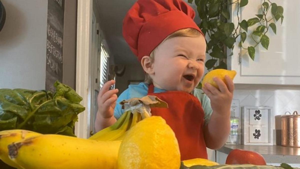 Instagram’da 1,5 Milyondan Fazla Takipçisi Olan 1 Yaşındaki Minik Şef Kobe