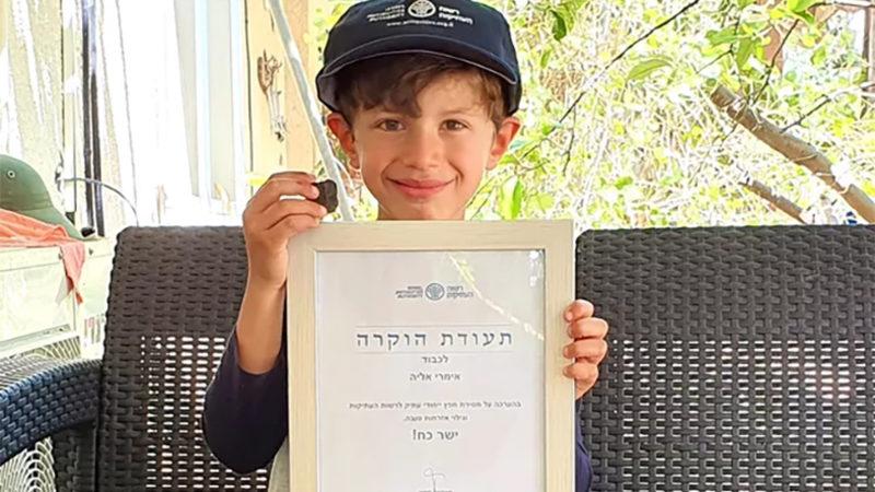 6 Yaşındaki Bir Çocuk, 3.500 Yıllık Bir Kil Tablet Keşfetti