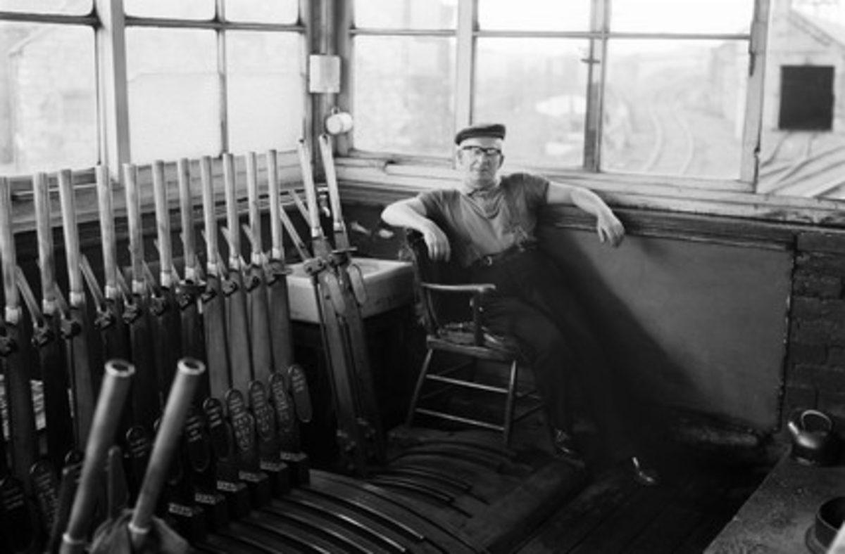 100 Yıl Önce Popüler Olup Bugünlerde Var Olmayan 20 Meslek