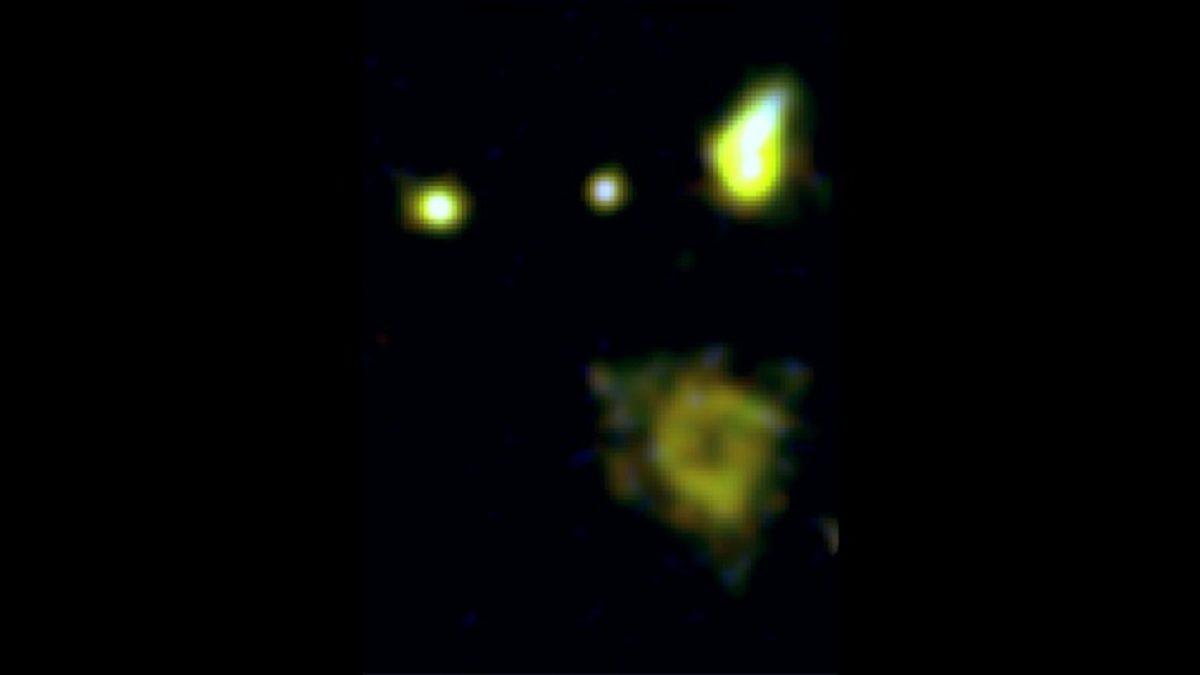 11 Milyar Işık Yılı Uzaklıktaki Halkalı Galaksinin Net Bir Görüntüsünü Yakaladı