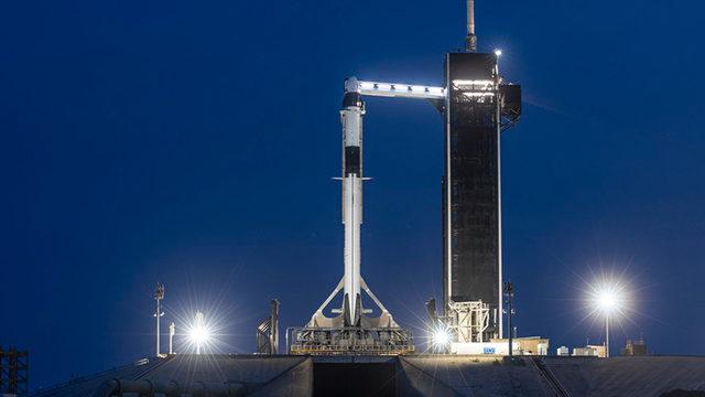 SpaceX’in Yarın Gerçekleşecek İlk İnsanlı Uçuşu, Kötü Hava Şartları Nedeniyle Ertelenebilir