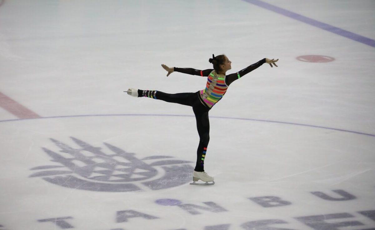 Bilim İnsanları, Artistik Buz Pateninin Geri Planındaki Bilimsel Temelleri İnceledi