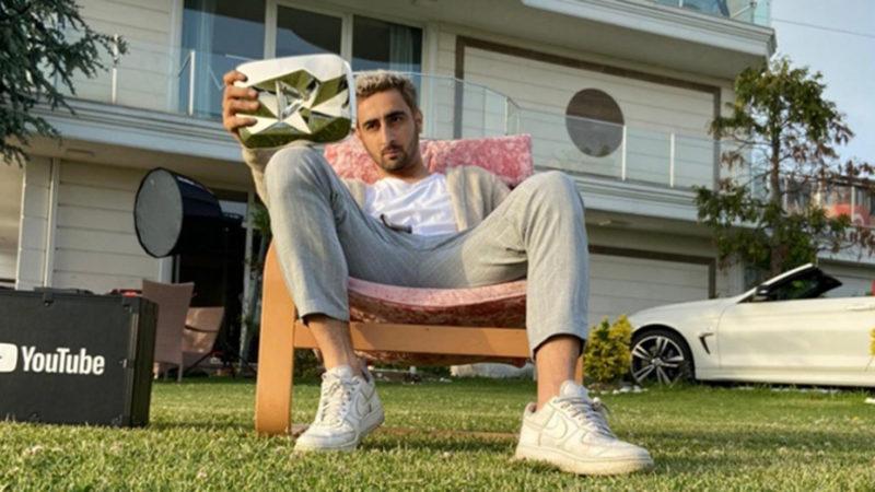 Türk YouTuber’ın Videosu, YouTube’un En Fazla İzlenen 10 Videosu Arasına Girdi
