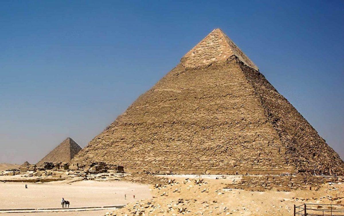 Büyük Giza Piramidi’ni İnşa Etmek İçin Kaç İnsan Gerekir?