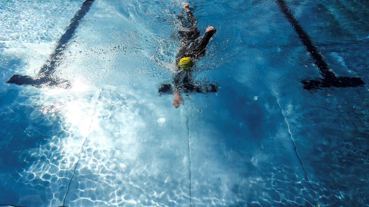 Bilim İnsanları Açıkladı: ’Koronavirüs Salgını Sürecinde Havuzda Yüzmek Güvenli’