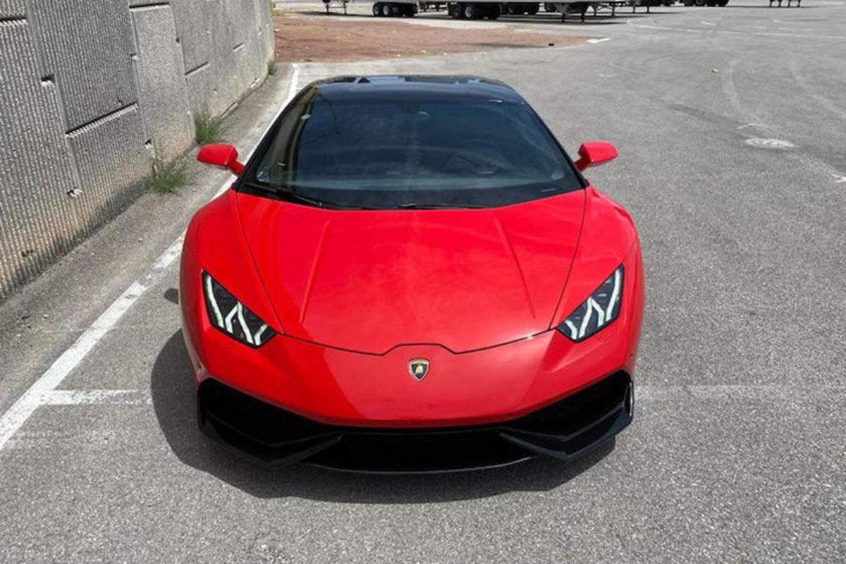 “Taksi Olarak mı Kullanmışlar?” Dedirten Bir Lamborghini Huracan Satışa Çıktı