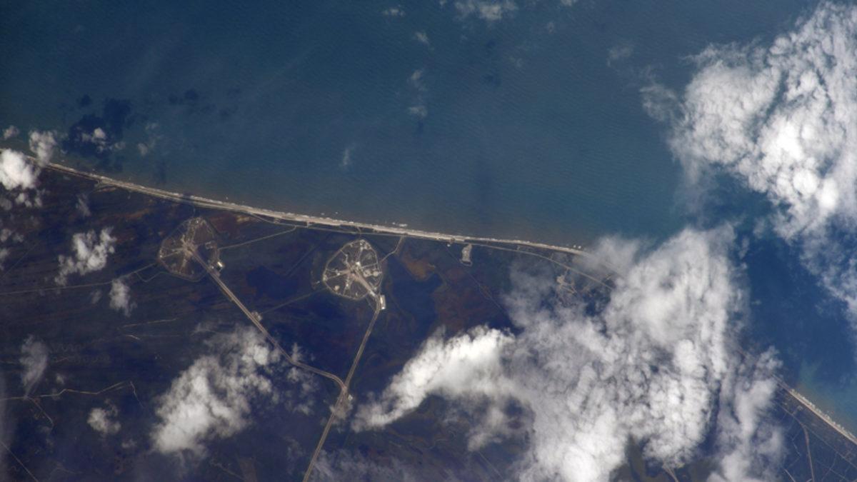 SpaceX’in Tarihi Fırlatma Görevi Uzaydan Nasıl Göründü? (Fotoğraf)