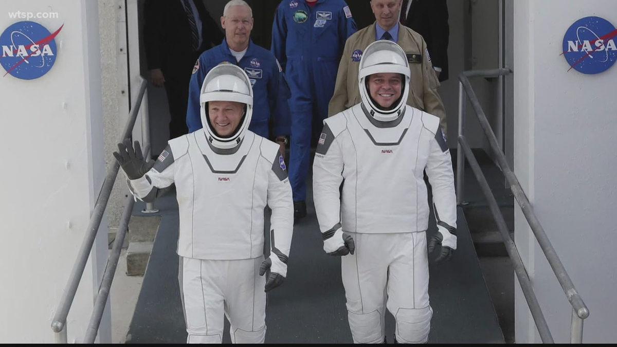 SpaceX Astronotları Fırlatılmadan Önce AC/DC’den Bir Parça Dinlemiş